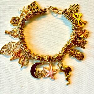 Tibetan gold charm Bracelet